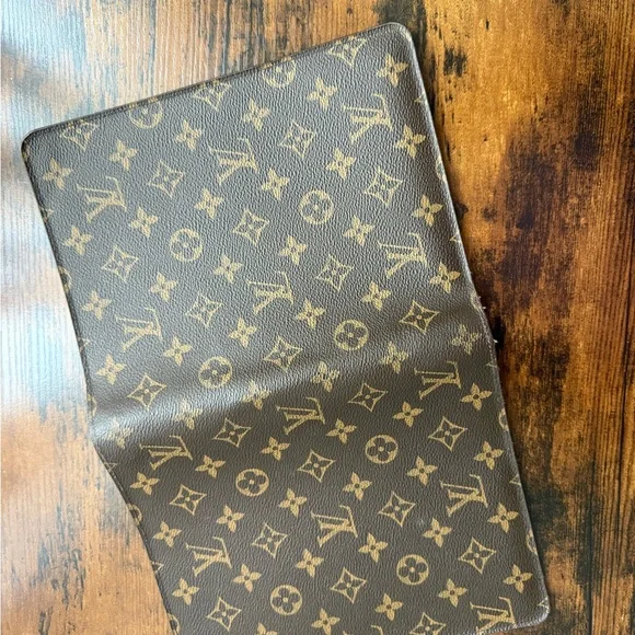 Louis Vuitton Brown Monogram Desk Agenda - Picture 6 of 9